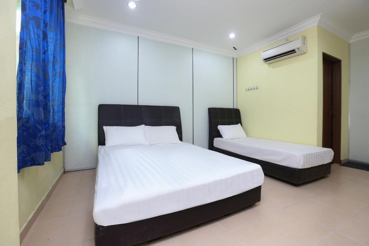 Spot On 89857 Azra Inn Kota Bharu Exterior foto